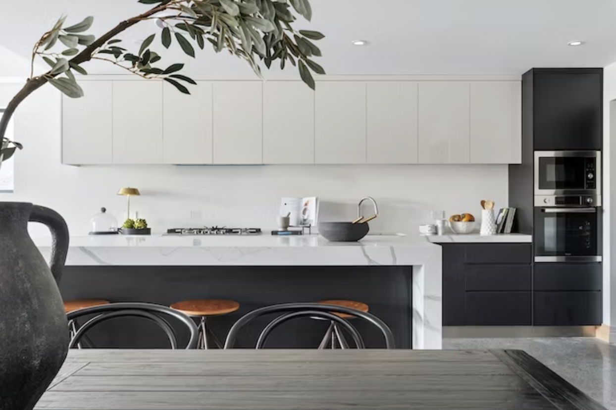 Enhancing Your Kitchen’s Aesthetic with Marble Countertops