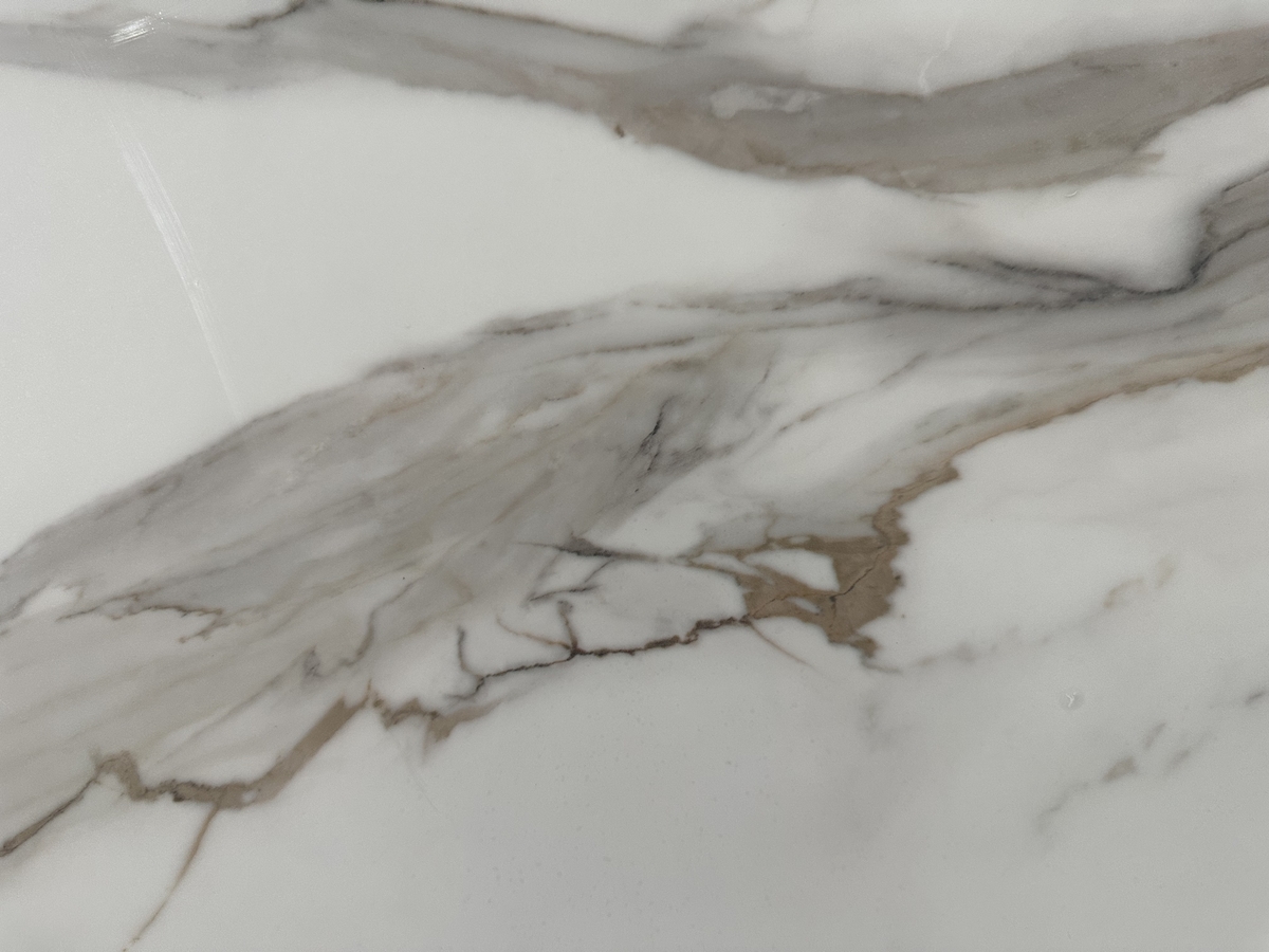 Calacatta Borghini Lux - Revolux