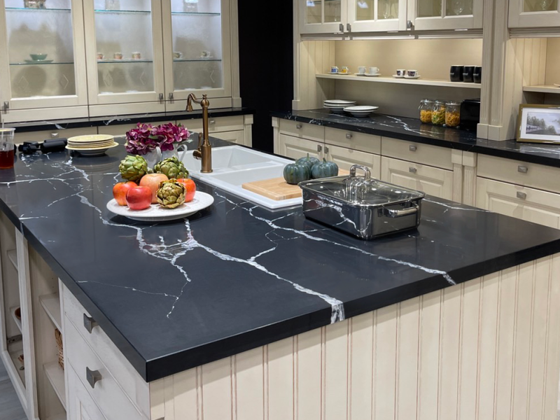 Nero Marquina Polished Stratus quartz