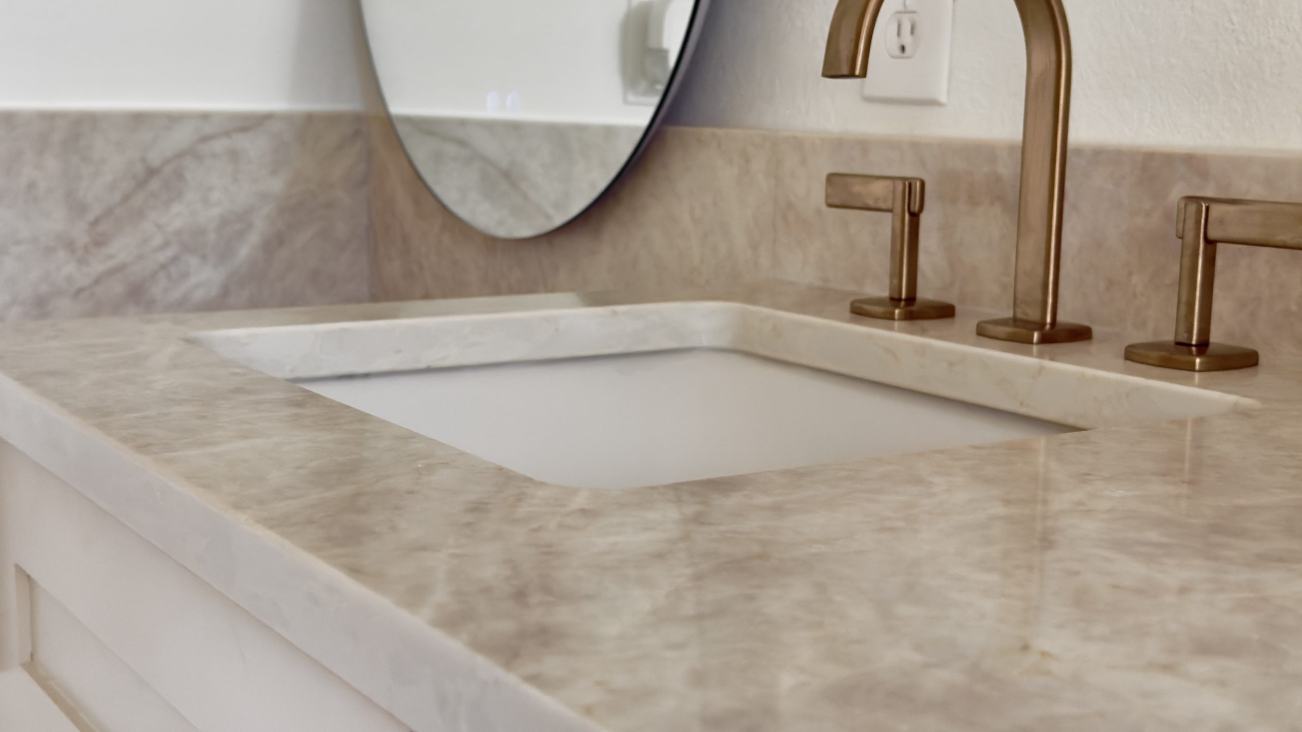 Taj Mahal quartz revo lux ultra pro service TB4 scaled