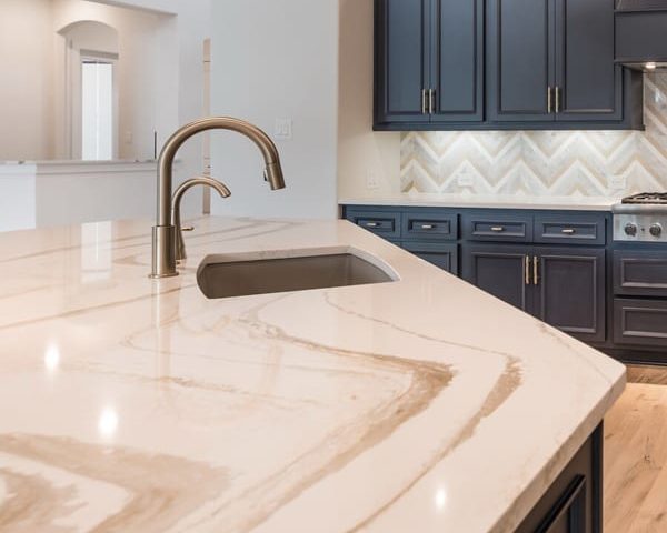 Quartz tile